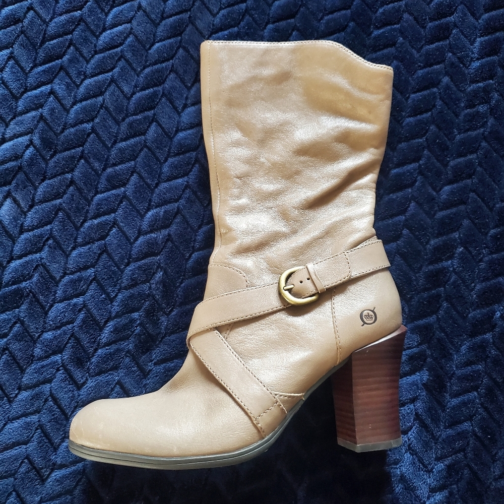 Born Greyish/Taupe Leather Heeled Boots